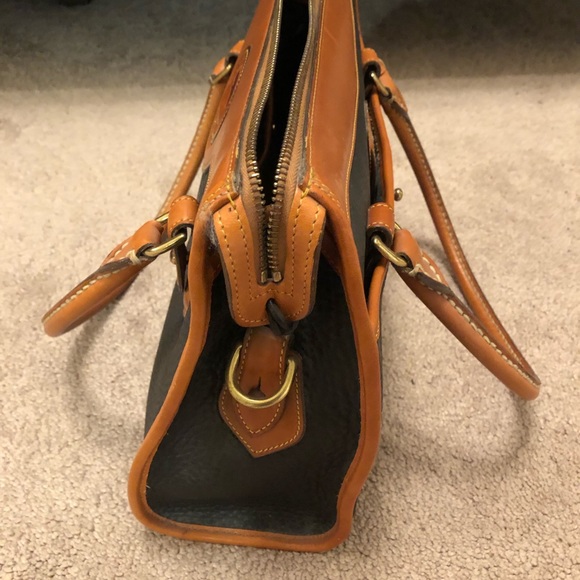 Dooney and Bourke All Weather Leather Handbag - Picture 4 of 9